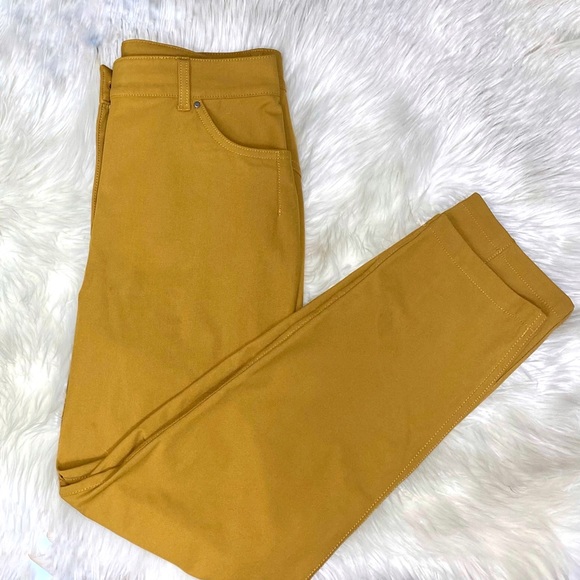 Lululemon City Sleek 5 Pocket 7/8 Pants - Picture 3 of 10